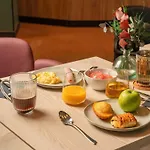 利布尔讷圣艾米隆美居酒店 酒店 4*