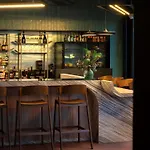 Mercure Saint Emilion ليبورن