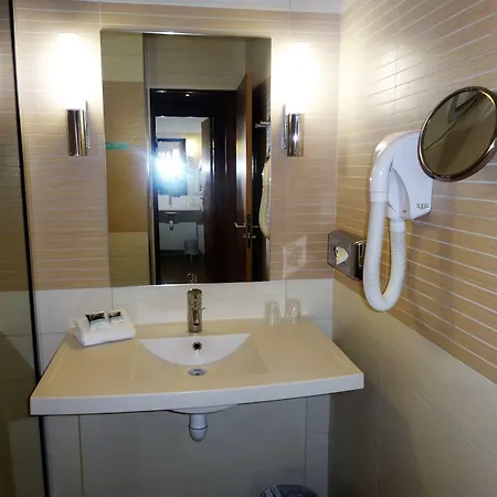 Mercure Saint Emilion 4*