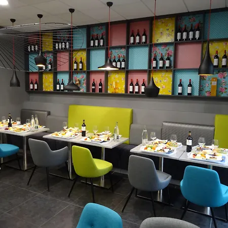 Mercure Saint Emilion 4* Либурн