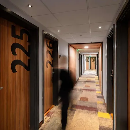 فندق Mercure Saint Emilion 4*