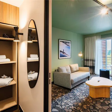 Mercure Saint Emilion 4* ليبورن