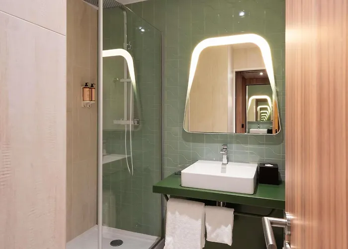 Hotell Mercure Saint Emilion 4*